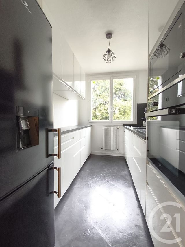 Appartement T3 à louer - 3 pièces - 67.51 m2 - MERIGNAC - 33 - AQUITAINE - Century 21 Kadima