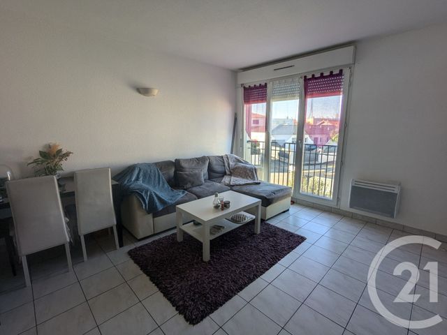 Appartement T2 à louer - 2 pièces - 43.0 m2 - LE HAILLAN - 33 - AQUITAINE - Century 21 Kadima