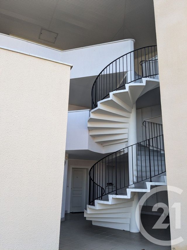 Appartement T2 à louer - 2 pièces - 43.0 m2 - LE HAILLAN - 33 - AQUITAINE - Century 21 Kadima