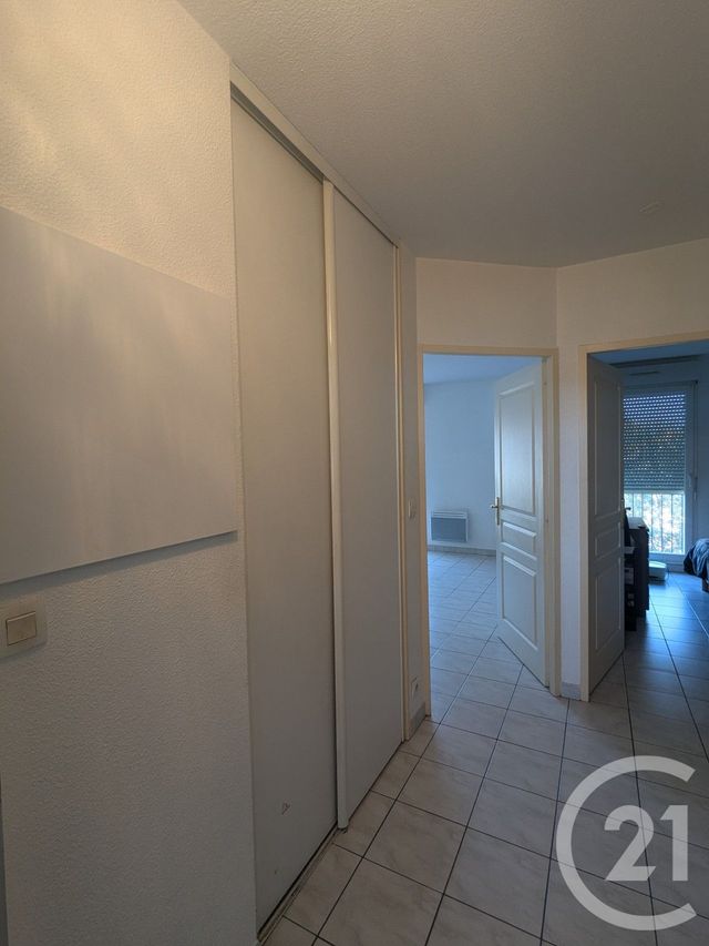 Appartement T2 à louer - 2 pièces - 43.0 m2 - LE HAILLAN - 33 - AQUITAINE - Century 21 Kadima