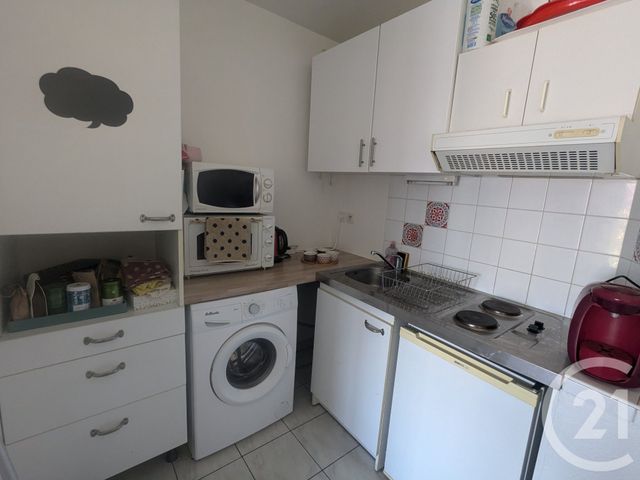 Appartement T2 à louer - 2 pièces - 43.0 m2 - LE HAILLAN - 33 - AQUITAINE - Century 21 Kadima