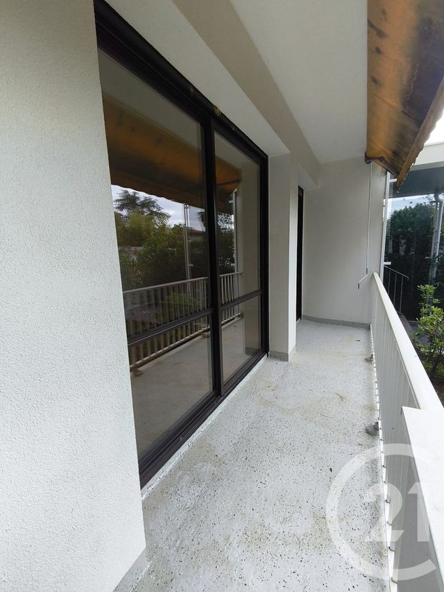 Appartement T3 à louer - 3 pièces - 90.0 m2 - BORDEAUX - 33 - AQUITAINE - Century 21 Kadima