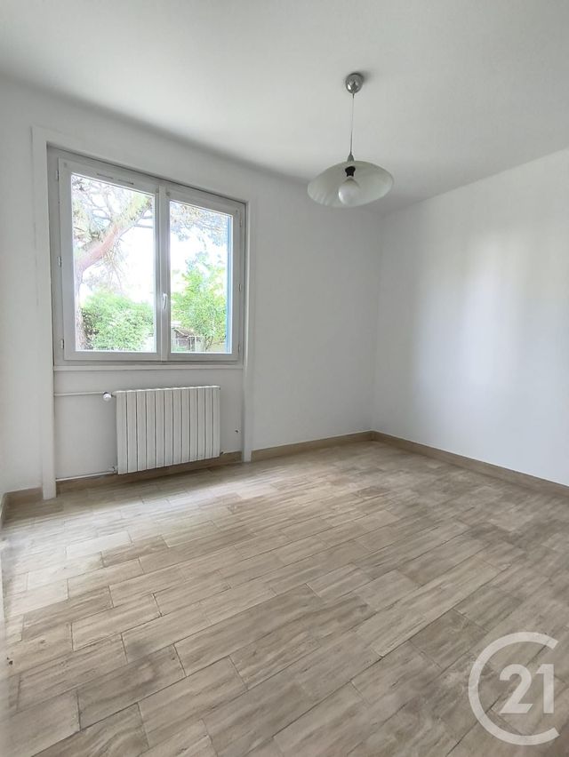 maison à louer - 4 pièces - 93.01 m2 - PESSAC - 33 - AQUITAINE - Century 21 Kadima