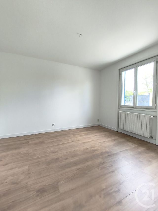 maison à louer - 4 pièces - 93.01 m2 - PESSAC - 33 - AQUITAINE - Century 21 Kadima