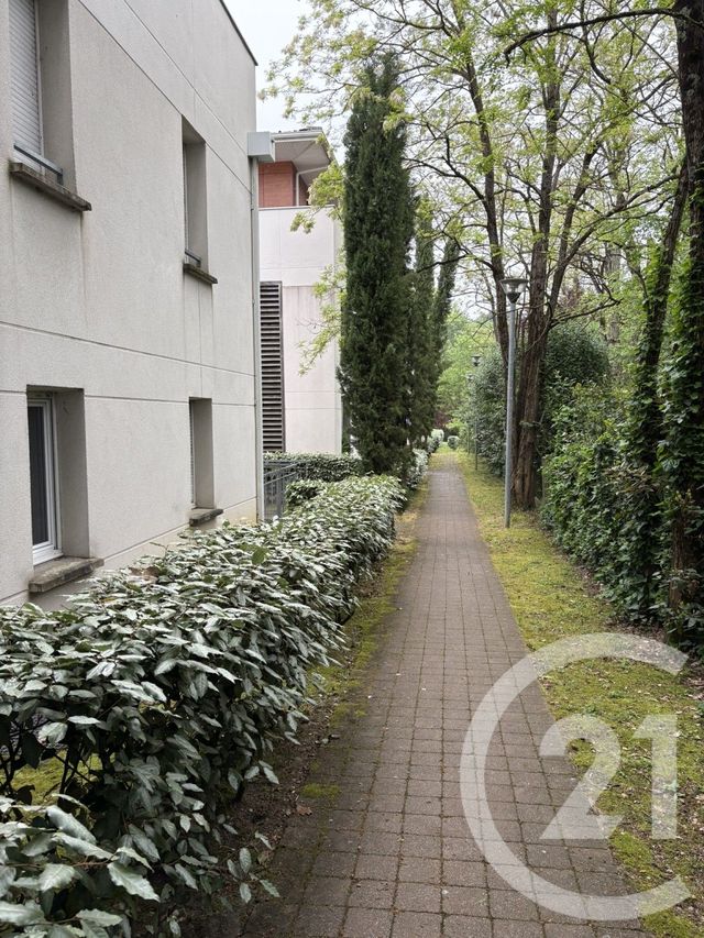 Appartement T2 à louer - 2 pièces - 42.7 m2 - EYSINES - 33 - AQUITAINE - Century 21 Kadima