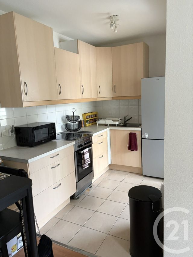 Appartement T2 à louer - 2 pièces - 42.7 m2 - EYSINES - 33 - AQUITAINE - Century 21 Kadima