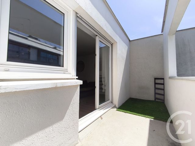 Appartement T3 à louer - 3 pièces - 63.9 m2 - BORDEAUX - 33 - AQUITAINE - Century 21 Kadima