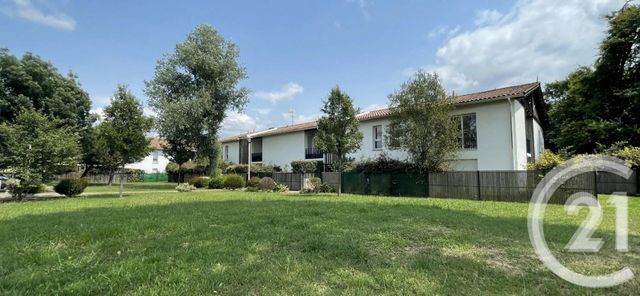 Appartement T2 à louer - 2 pièces - 38.97 m2 - PESSAC - 33 - AQUITAINE - Century 21 Kadima