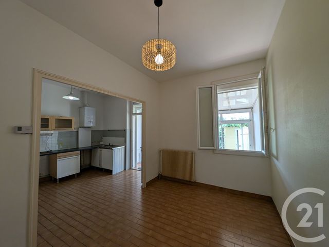 maison à louer - 2 pièces - 52.57 m2 - ST MEDARD EN JALLES - 33 - AQUITAINE - Century 21 Kadima