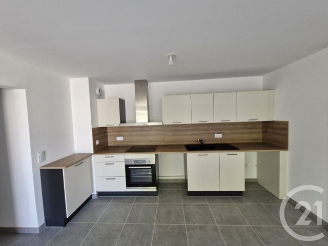 Appartement T3 à louer - 3 pièces - 65.6 m2 - ST MEDARD EN JALLES - 33 - AQUITAINE - Century 21 Kadima