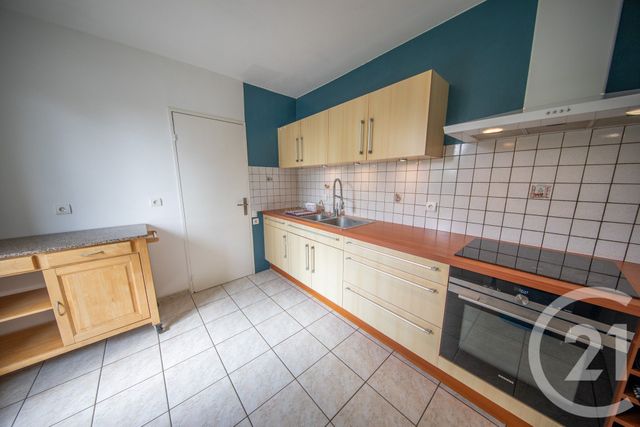 maison à louer - 5 pièces - 108.19 m2 - ST MEDARD EN JALLES - 33 - AQUITAINE - Century 21 Kadima