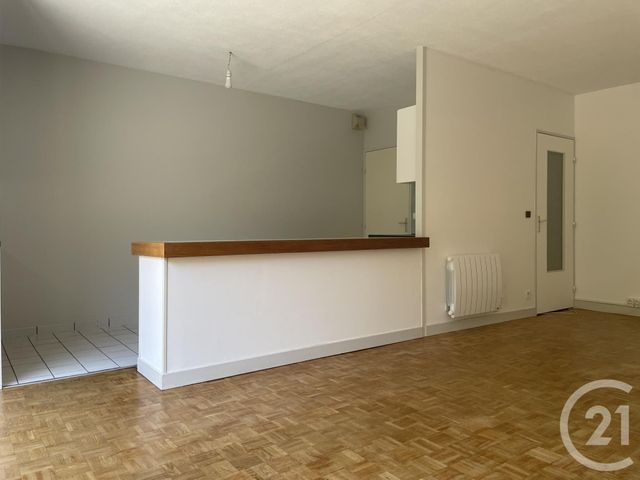 Appartement Studio à louer - 1 pièce - 46.17 m2 - BORDEAUX - 33 - AQUITAINE - Century 21 Kadima