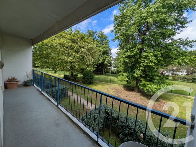 Appartement T3 à louer - 3 pièces - 81.84 m2 - MERIGNAC - 33 - AQUITAINE - Century 21 Kadima