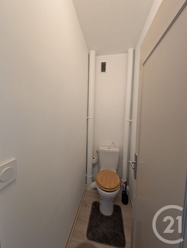 Appartement T3 à louer - 3 pièces - 81.84 m2 - MERIGNAC - 33 - AQUITAINE - Century 21 Kadima