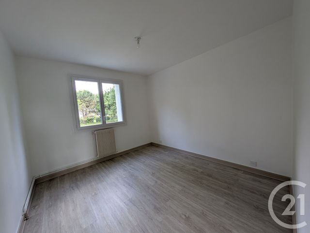 Appartement T3 à louer - 3 pièces - 81.84 m2 - MERIGNAC - 33 - AQUITAINE - Century 21 Kadima