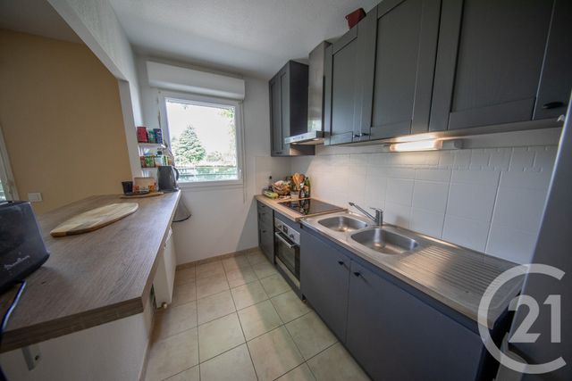 Appartement T3 à louer - 3 pièces - 67.93 m2 - ST MEDARD EN JALLES - 33 - AQUITAINE - Century 21 Kadima