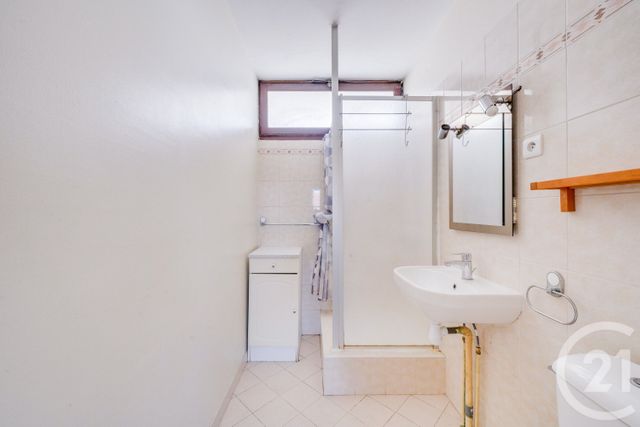 Appartement Studio à louer - 1 pièce - 25.38 m2 - BORDEAUX - 33 - AQUITAINE - Century 21 Kadima