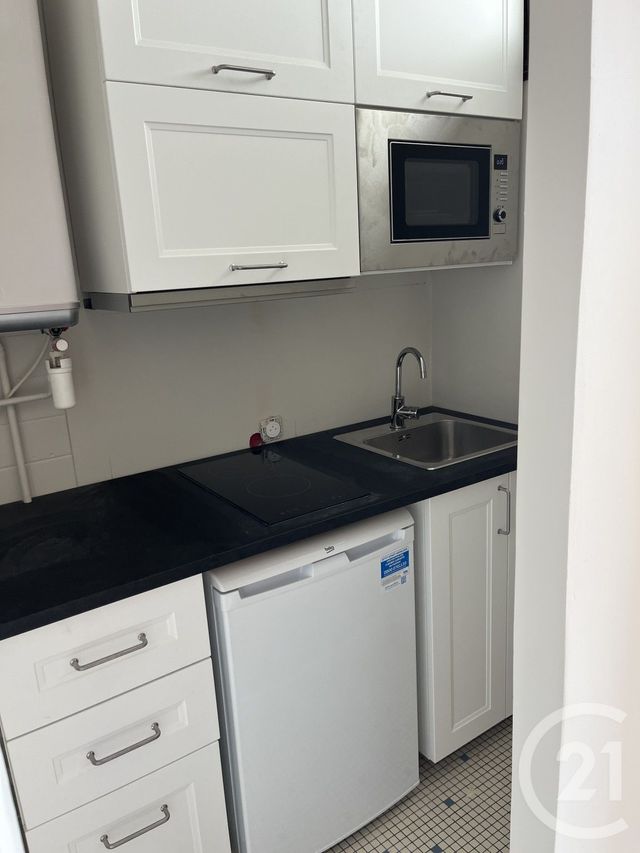 Appartement Studio à louer - 1 pièce - 25.38 m2 - BORDEAUX - 33 - AQUITAINE - Century 21 Kadima