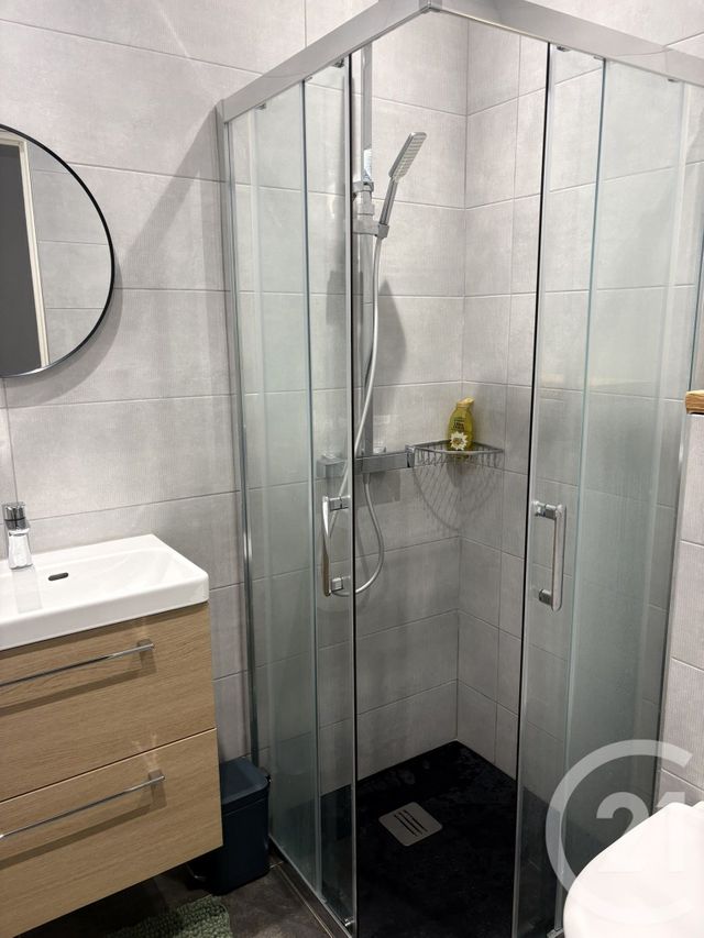 Appartement T2 à louer - 2 pièces - 29.0 m2 - BORDEAUX - 33 - AQUITAINE - Century 21 Kadima