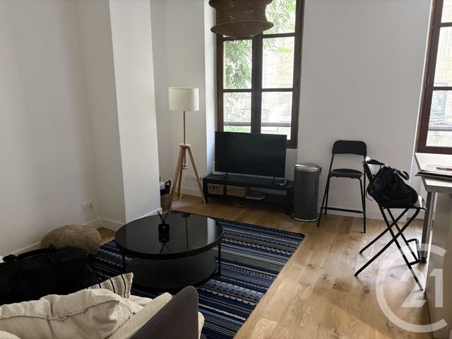 Appartement T2 à louer - 2 pièces - 29.0 m2 - BORDEAUX - 33 - AQUITAINE - Century 21 Kadima