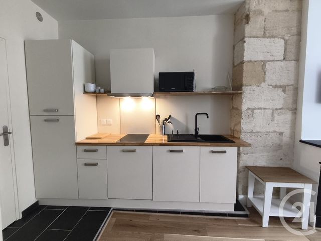 Appartement Studio à louer - 1 pièce - 23.78 m2 - BORDEAUX - 33 - AQUITAINE - Century 21 Kadima