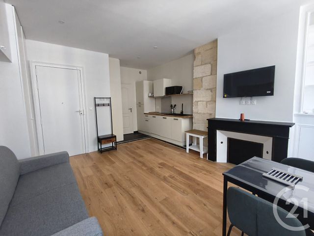 Appartement Studio à louer - 1 pièce - 23.78 m2 - BORDEAUX - 33 - AQUITAINE - Century 21 Kadima