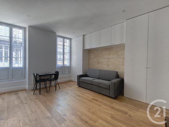 Appartement Studio à louer - 1 pièce - 23.78 m2 - BORDEAUX - 33 - AQUITAINE - Century 21 Kadima