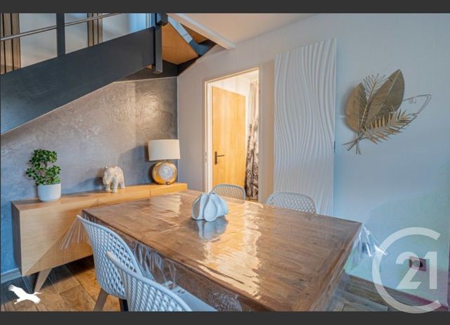 Appartement T3 à louer - 3 pièces - 68.03 m2 - BORDEAUX - 33 - AQUITAINE - Century 21 Kadima
