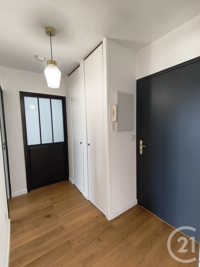 Appartement T2 à louer - 2 pièces - 46.36 m2 - BORDEAUX - 33 - AQUITAINE - Century 21 Kadima