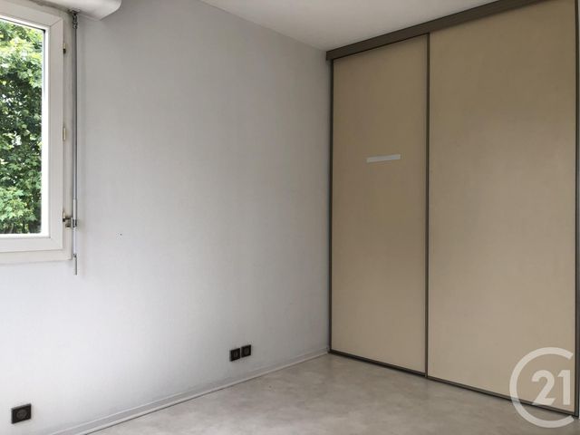 Appartement T3 à louer - 3 pièces - 78.56 m2 - BORDEAUX - 33 - AQUITAINE - Century 21 Kadima
