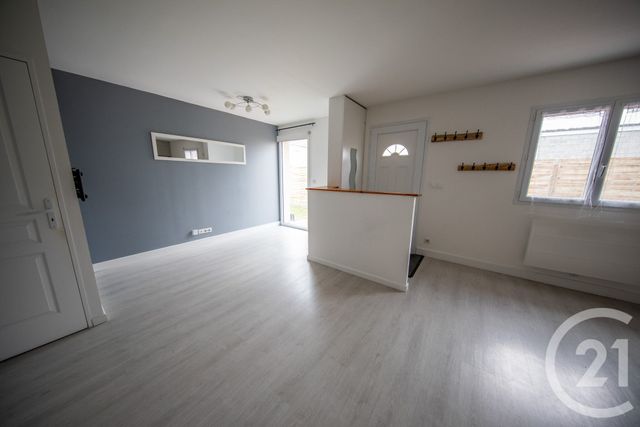 maison à louer - 3 pièces - 64.05 m2 - ST MEDARD EN JALLES - 33 - AQUITAINE - Century 21 Kadima