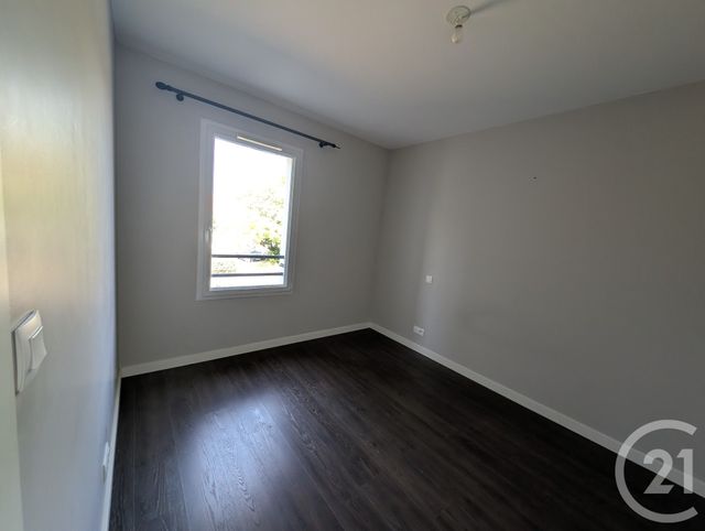 Appartement T3 à louer - 2 pièces - 51.79 m2 - MERIGNAC - 33 - AQUITAINE - Century 21 Kadima