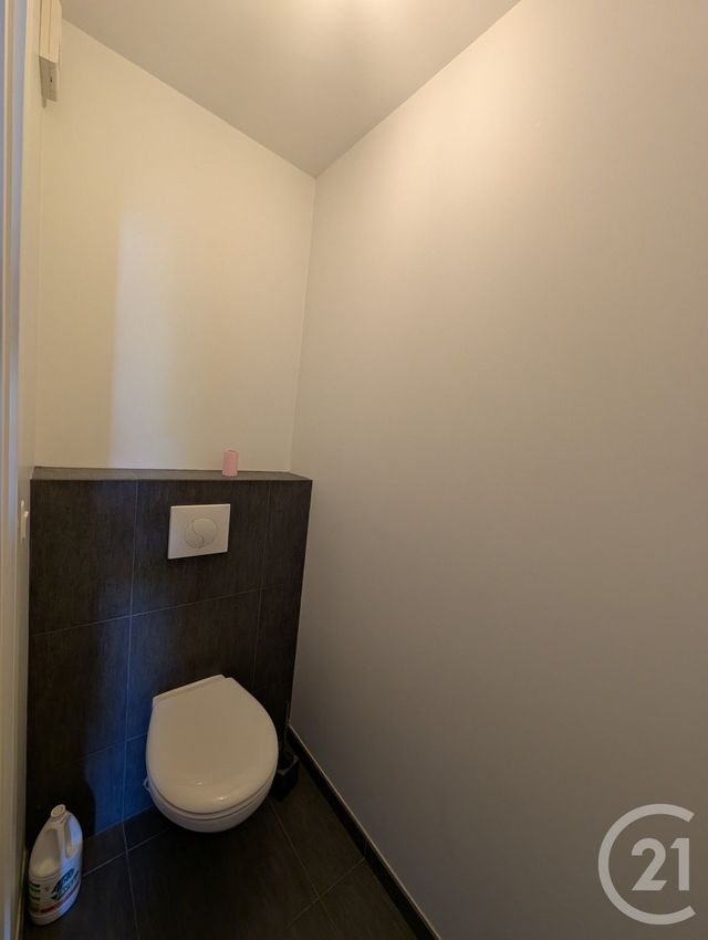Appartement T3 à louer - 2 pièces - 51.79 m2 - MERIGNAC - 33 - AQUITAINE - Century 21 Kadima