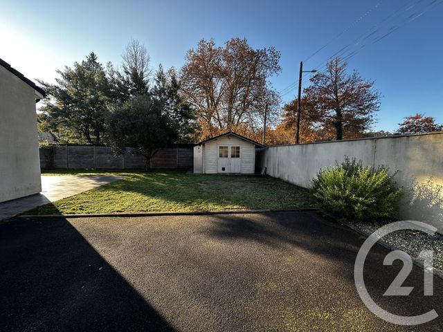 maison à louer - 4 pièces - 89.72 m2 - CASTELNAU DE MEDOC - 33 - AQUITAINE - Century 21 Kadima
