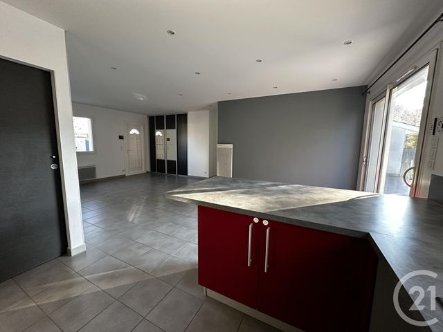 maison à louer - 4 pièces - 89.72 m2 - CASTELNAU DE MEDOC - 33 - AQUITAINE - Century 21 Kadima
