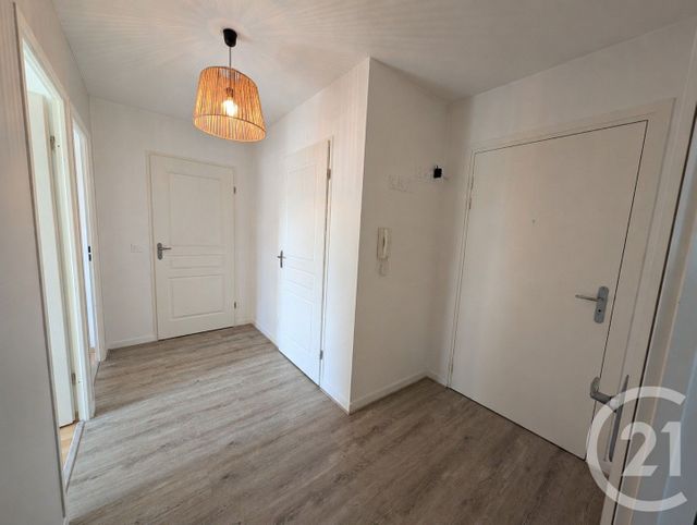 Appartement T3 à louer - 3 pièces - 60.65 m2 - PAREMPUYRE - 33 - AQUITAINE - Century 21 Kadima
