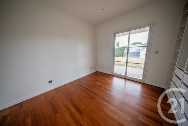 maison à louer - 5 pièces - 150.0 m2 - ST AUBIN DE MEDOC - 33 - AQUITAINE - Century 21 Kadima