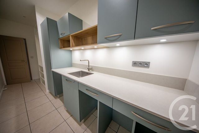 maison à louer - 5 pièces - 150.0 m2 - ST AUBIN DE MEDOC - 33 - AQUITAINE - Century 21 Kadima