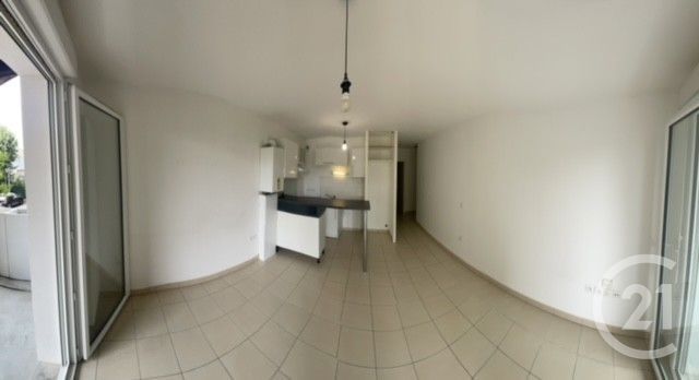 Appartement T2 à louer - 2 pièces - 39.63 m2 - PESSAC - 33 - AQUITAINE - Century 21 Kadima