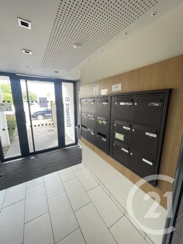 Appartement T2 à louer - 2 pièces - 39.63 m2 - PESSAC - 33 - AQUITAINE - Century 21 Kadima