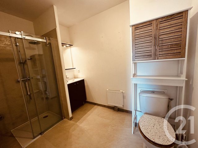 Appartement T2 à louer - 2 pièces - 37.4 m2 - ST MEDARD EN JALLES - 33 - AQUITAINE - Century 21 Kadima