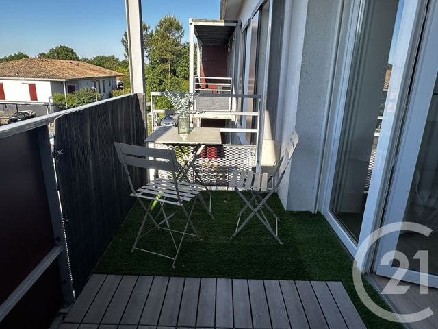 Appartement T2 à louer - 2 pièces - 37.4 m2 - ST MEDARD EN JALLES - 33 - AQUITAINE - Century 21 Kadima