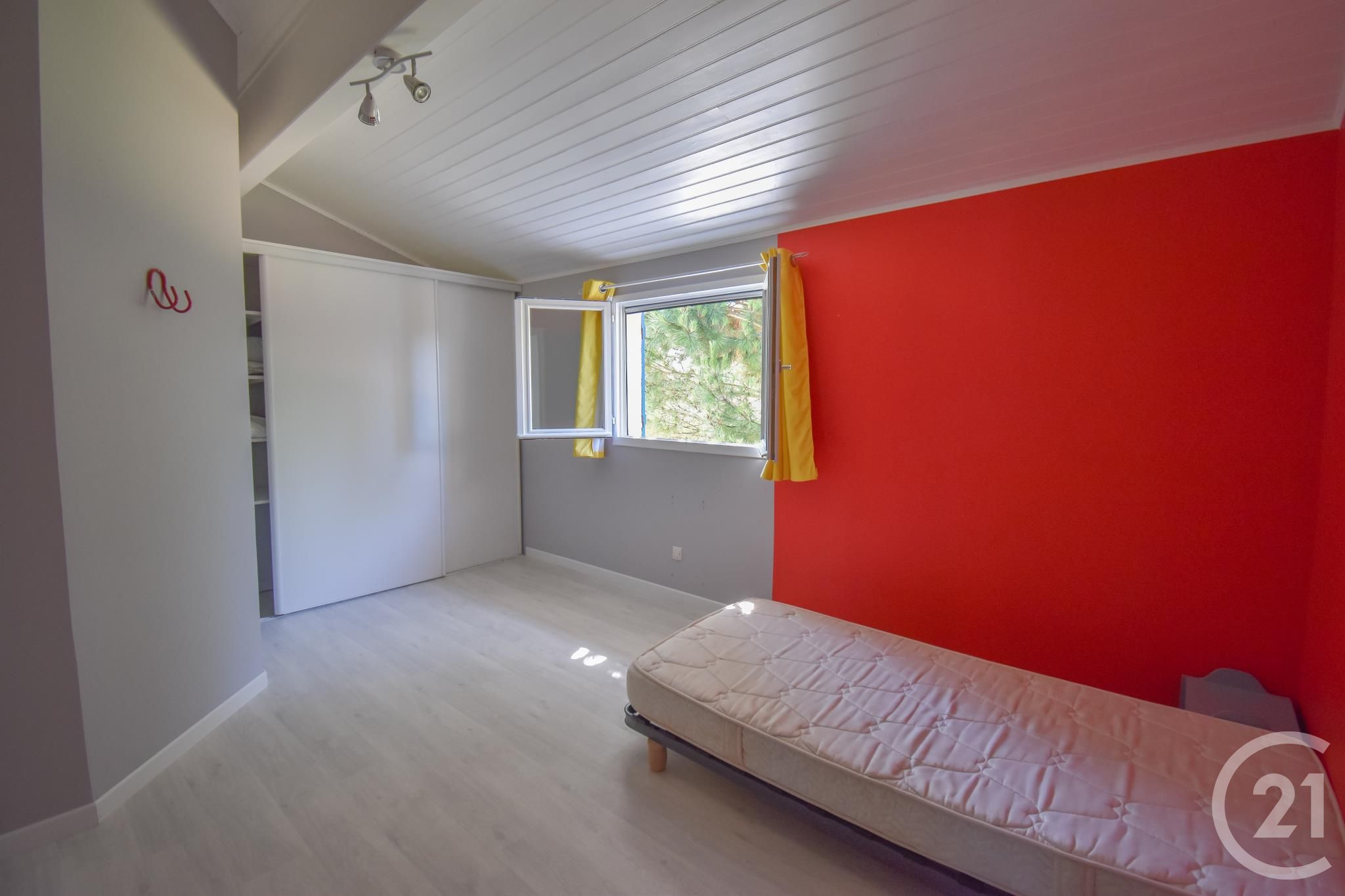 Maison 8 pièces 151 m² à louer à Saint-Médard-en-Jalles — photo 6