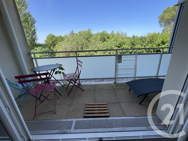 Appartement T2 à louer - 2 pièces - 44.46 m2 - LE HAILLAN - 33 - AQUITAINE - Century 21 Kadima