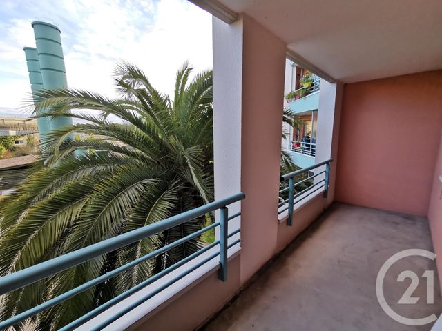 Appartement T3 à louer - 3 pièces - 72.47 m2 - MERIGNAC - 33 - AQUITAINE - Century 21 Kadima