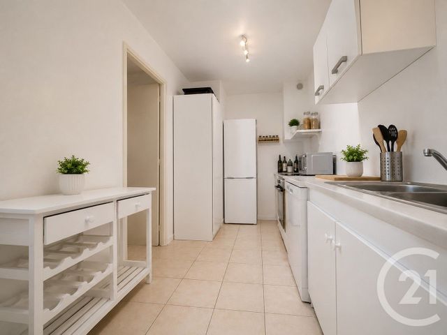 maison à louer - 5 pièces - 95.8 m2 - LE BOUSCAT - 33 - AQUITAINE - Century 21 Kadima
