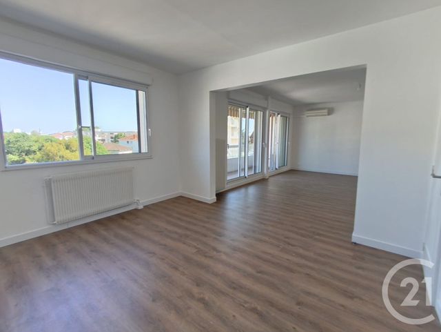 Appartement T3 à louer - 3 pièces - 106.83 m2 - BORDEAUX - 33 - AQUITAINE - Century 21 Kadima