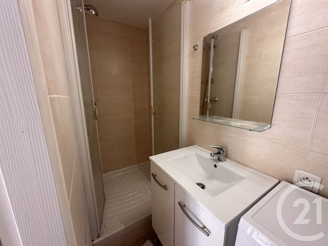Appartement T1 à louer - 1 pièce - 12.19 m2 - ST MEDARD EN JALLES - 33 - AQUITAINE - Century 21 Kadima