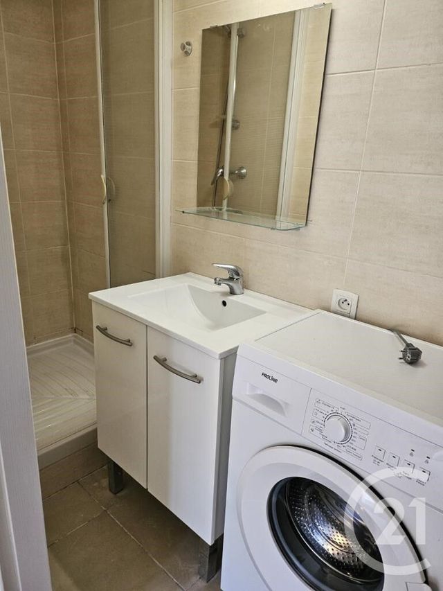 Appartement T1 à louer - 1 pièce - 12.19 m2 - ST MEDARD EN JALLES - 33 - AQUITAINE - Century 21 Kadima