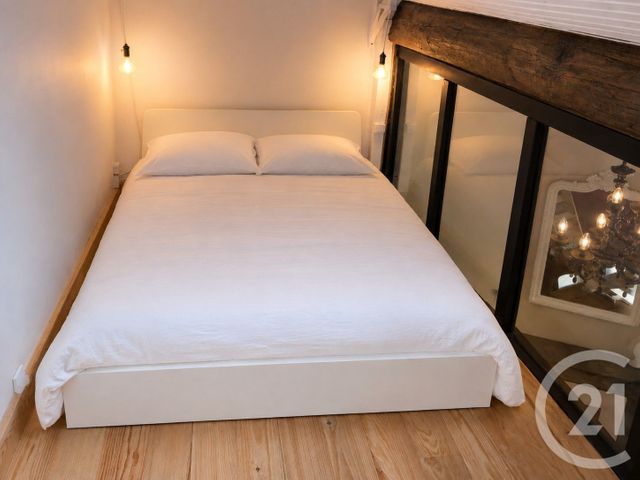 Appartement Studio à louer - 1 pièce - 30.0 m2 - BORDEAUX - 33 - AQUITAINE - Century 21 Kadima